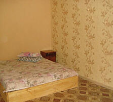 Продам 2х комнатную квартиру в центре.