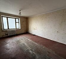 Продаётся однокомнатная квартира в Одессе, на Овидиопольской дороге 3.