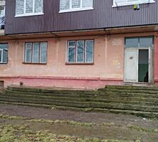 Продам 1-комн квартиру 1/5 Кировский, ул. Жуковского с отдельным входом