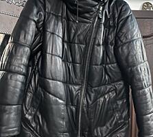 Продам натуральную кожаную куртку