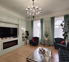 Продам 4-х комнатную очень красивую квартиру на Софиевской.