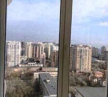 Трехэтажный пентхаус с открытой террасой в Аркадии.