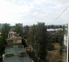 Продам комнату в коммуне в Лузановке с видом на море