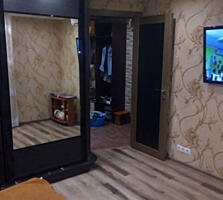 Двух комнатная квартира в районе Привоза.