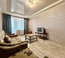 Продаж двокімнатної квартири на проспекті Миру (р-н магазину Таврія В)