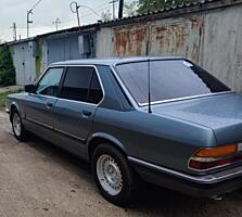 Продам "ретро" BMW-520i