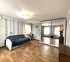 Продаю двокімнатну квартиру на землі. Центр. Фасад. Жилкоп