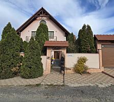 Casă 180 m. p. Dumbrava