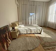 Предлагается в продаже роскошный дом с видом на море. Построен по ...