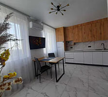 Продам 1-комнатную квартиру с ремонтом с видом на море (р-н Лузановка)