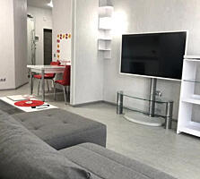 Двухкомнатная возле моря.