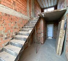 В продаже дом-таунхаус на Таирова (15 минут от моря)