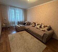 Продается 2-комнатная Дик