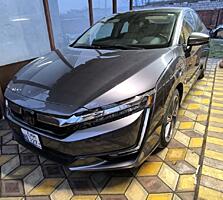Продам Honda clarity 2018