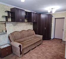 Продам комнату в коммуне на Черемушках