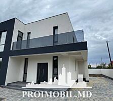 Vă propunem spre vânzare această casă cu 3 nivele în stil hi-tech în .