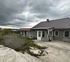 Отличный вариант для небольшой семьи. Свежайший ремонт. Делали ремонт 