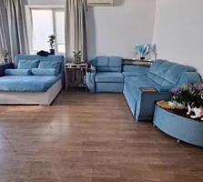 Продам 4-х комнатную квартиру с ремонтом на ул.Заболотного-Сахарова ..