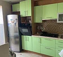 Просторная 3-комнатгая квартира на Черемушках.