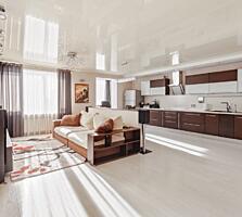 Продам 3-комнатную квартиру с ремонтом в кирпичном доме на ул. ...