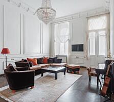 3-х комн квартира га ул. Гоголя в " Доме с атлантами". Уника