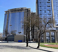 Продам 3-х комнатную квартиру в Фонтанке (ЖК "Авторский"), Є