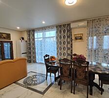 Срочно продам новый дом 160 м² в Нерубайском, гараж, участок 10 соток