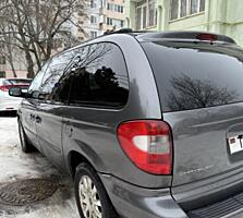 Продается Крайслер Вояджер Минивен