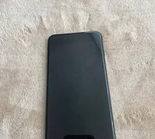 Продаю IPhone 7+