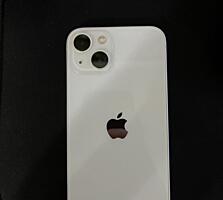 В продаже 13 айфон белого цвета