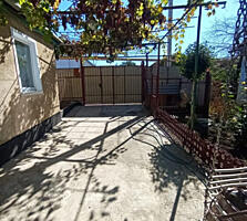 Дом глинобитный с удобствами. Мебель и техника остается. Красные Казармы