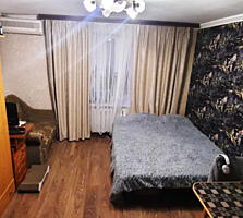 Продам комнату в коммуне на п.Котовского (ул.Жолио-Кюри)