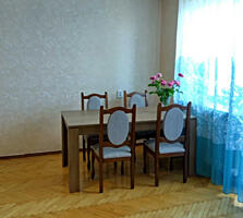 Четырех комнатная квартира на поселке Котовского улица Марсельская