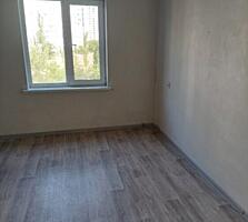 Продаю 3-х комнатную квартиру в Октябрьском.