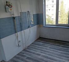 Продаю 3-х комнатную квартиру в Октябрьском.