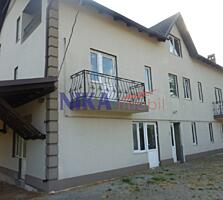 Яловены, Пиатра Албэ, ул. Чирешилор 1