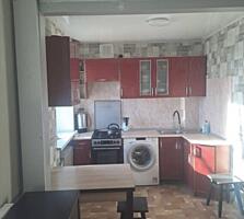 2-комнатная квартира в кирпичном доме на пересечении ул. Космонавтов .