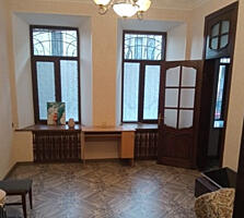 Продам 3х комнатную квартиру в центре