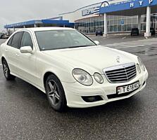 Продам Mercedes-Benz E-Class (W211), 2009 год