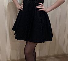 Продам новое платье