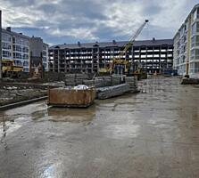 De vinzare apartamente 2 odai 900e 1m2