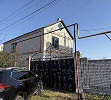 В продаже дом два этажа з незаконченным ремонтом. Общая площадь 161 ..