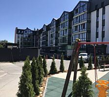 Пространство. уютная 2-к квартира в ЖК «Акварель-7» – потолки до 4м и 