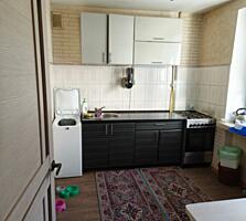Botanica, apartament cu 2 odăi.