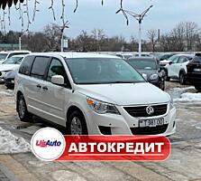 Volkswagen Routan (Доступен в Автокредит)