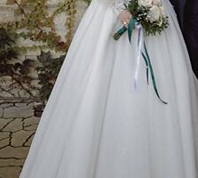 Продам свадебное платье