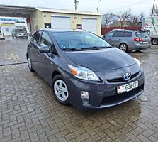 Toyota Prius 30