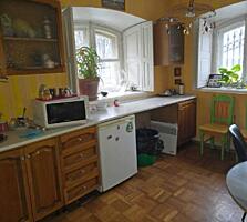 В продаже фасадный пятиуровневый дом на улице Маразлиевской в одном ..