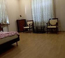 Предлагается к продаже просторный капитальный кирпичный дом общей ...