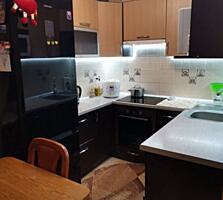 Продам уютную и комфортную двухкомнатную квартиру по улице Бочарова, .